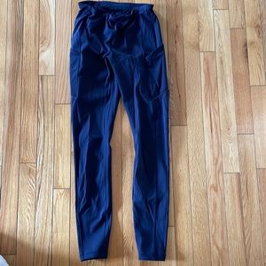 Lululemon leggings fast & free size 6